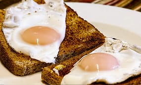 eat breakfst daily