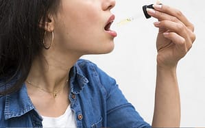 using a tincture to take weed tincture